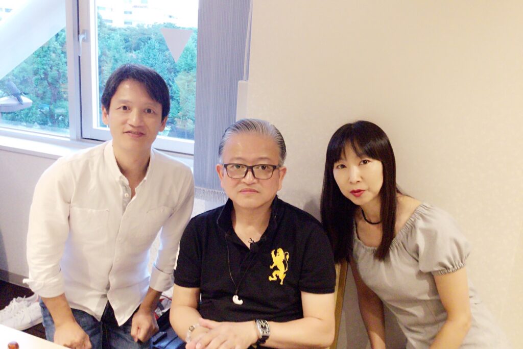 さだじぃ。先生とスタッフ写真