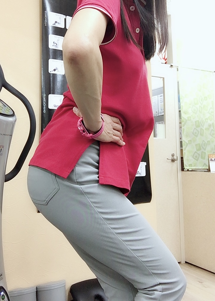 お尻の筋肉を使う女性