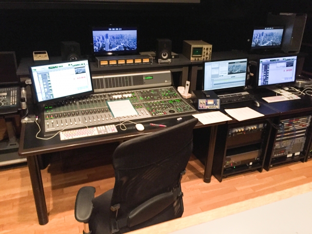 ビデオを編集するスタジオ