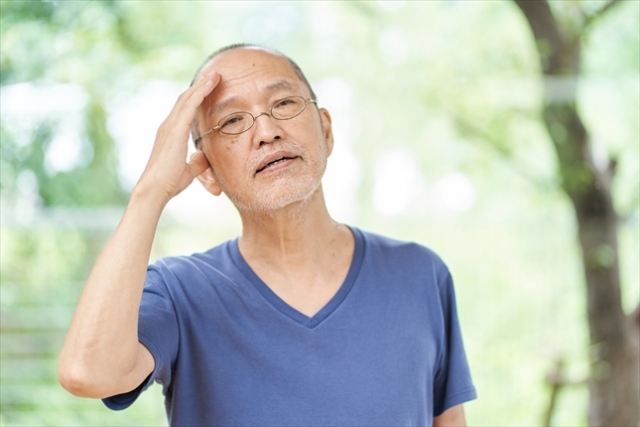 認知症になってしまったシニア男性