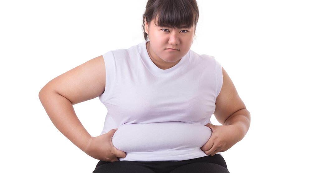 ダイエットした後、リバウンドしてしまった女性